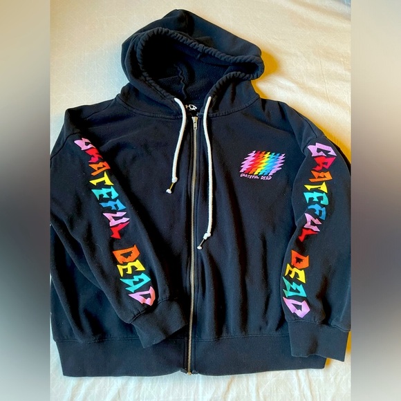 Urban Outfitters Chaser Greatful Dead Zip up hoodie - Picture 2 of 9